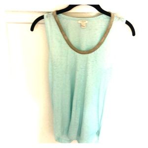 JCREW tank top with neck detail